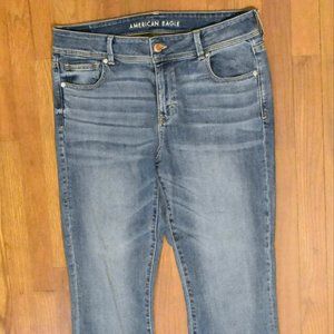 American Eagle Outfitters jeans size 16 Long